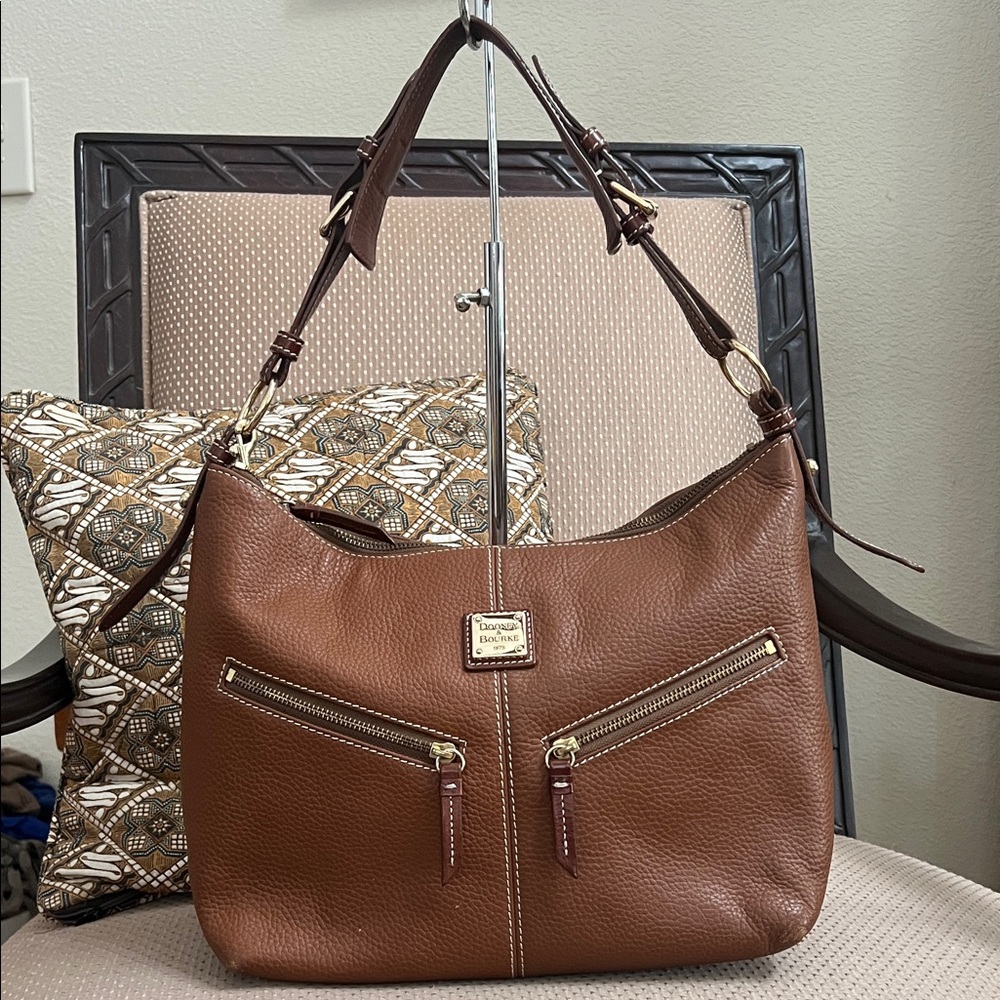 Dooney and Bourke big shoulder bag with key chain and small interior bag
